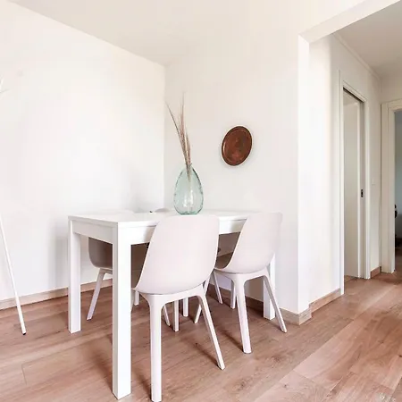 Apartment Dream By Quokka 360 - Stunning Views Of *